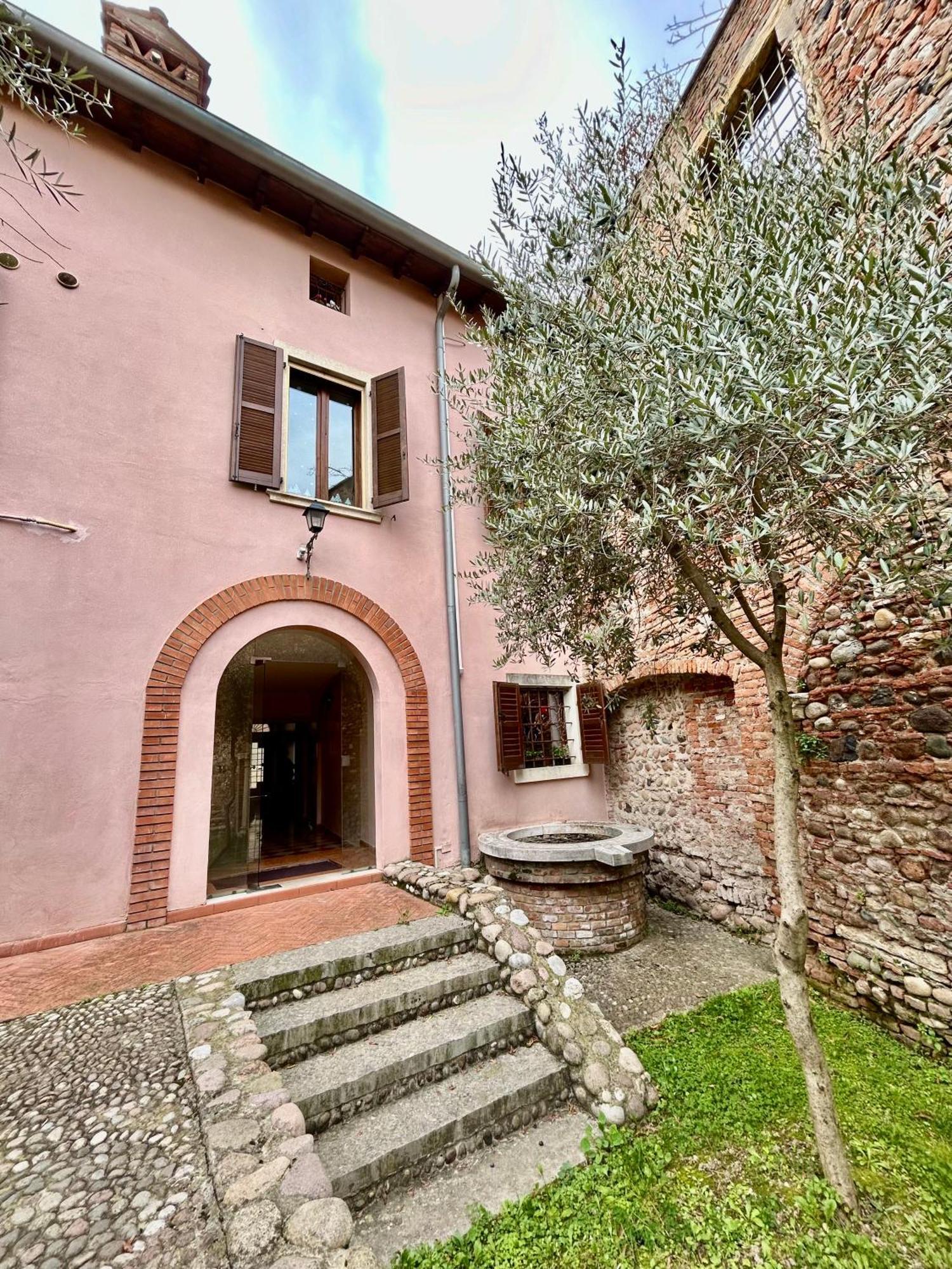 Rosso Verona Suite-Free Parking Exterior foto